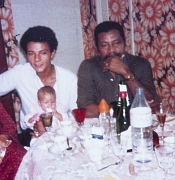 Maud, son papa et son papi